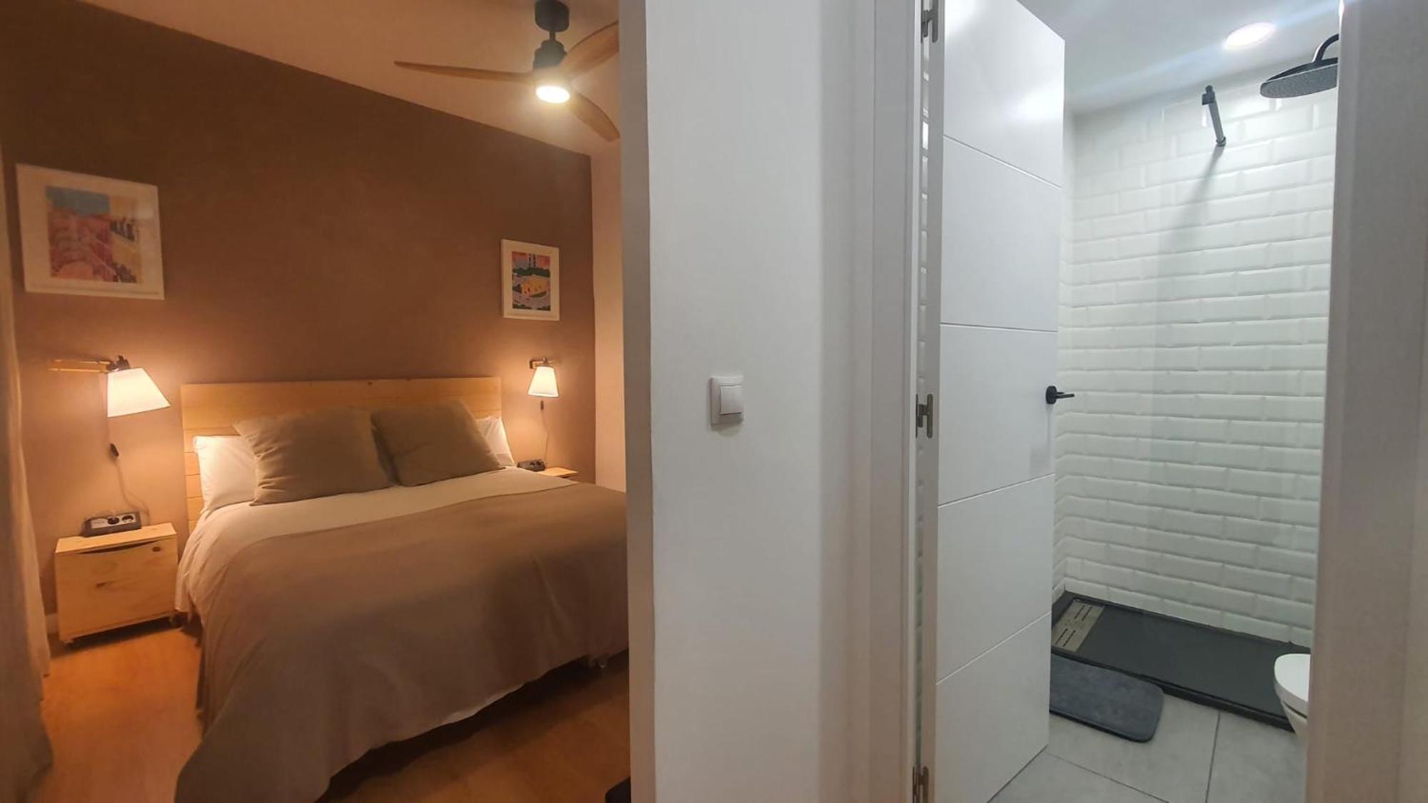 Rentadore Atocha Suites مدريد المظهر الخارجي الصورة