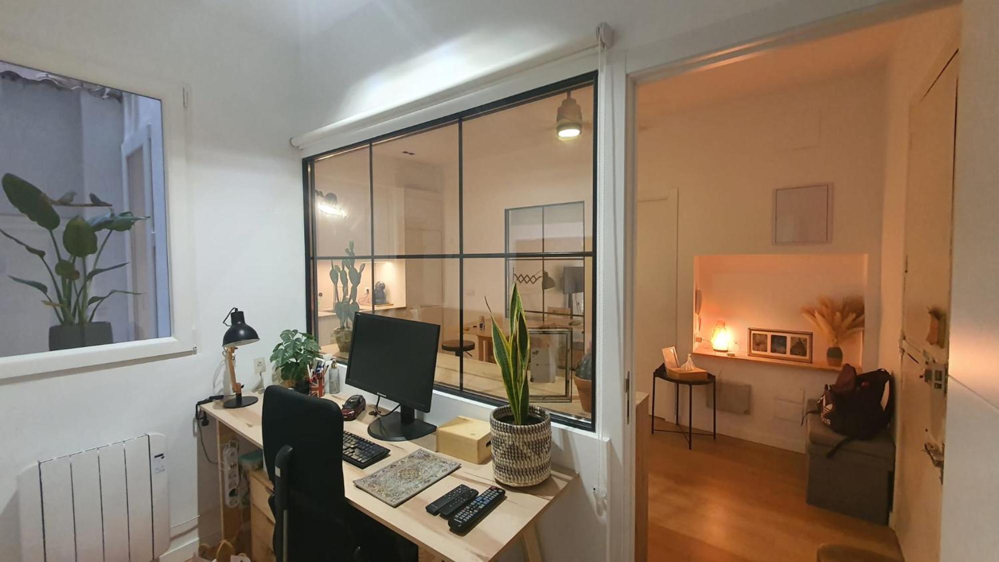 Rentadore Atocha Suites مدريد المظهر الخارجي الصورة
